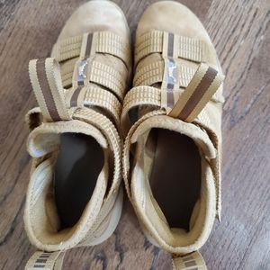 Nike LeBron Zoom Soldier